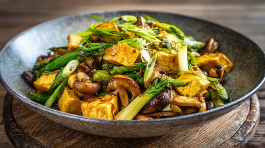Tofu-Gemüse-Wok